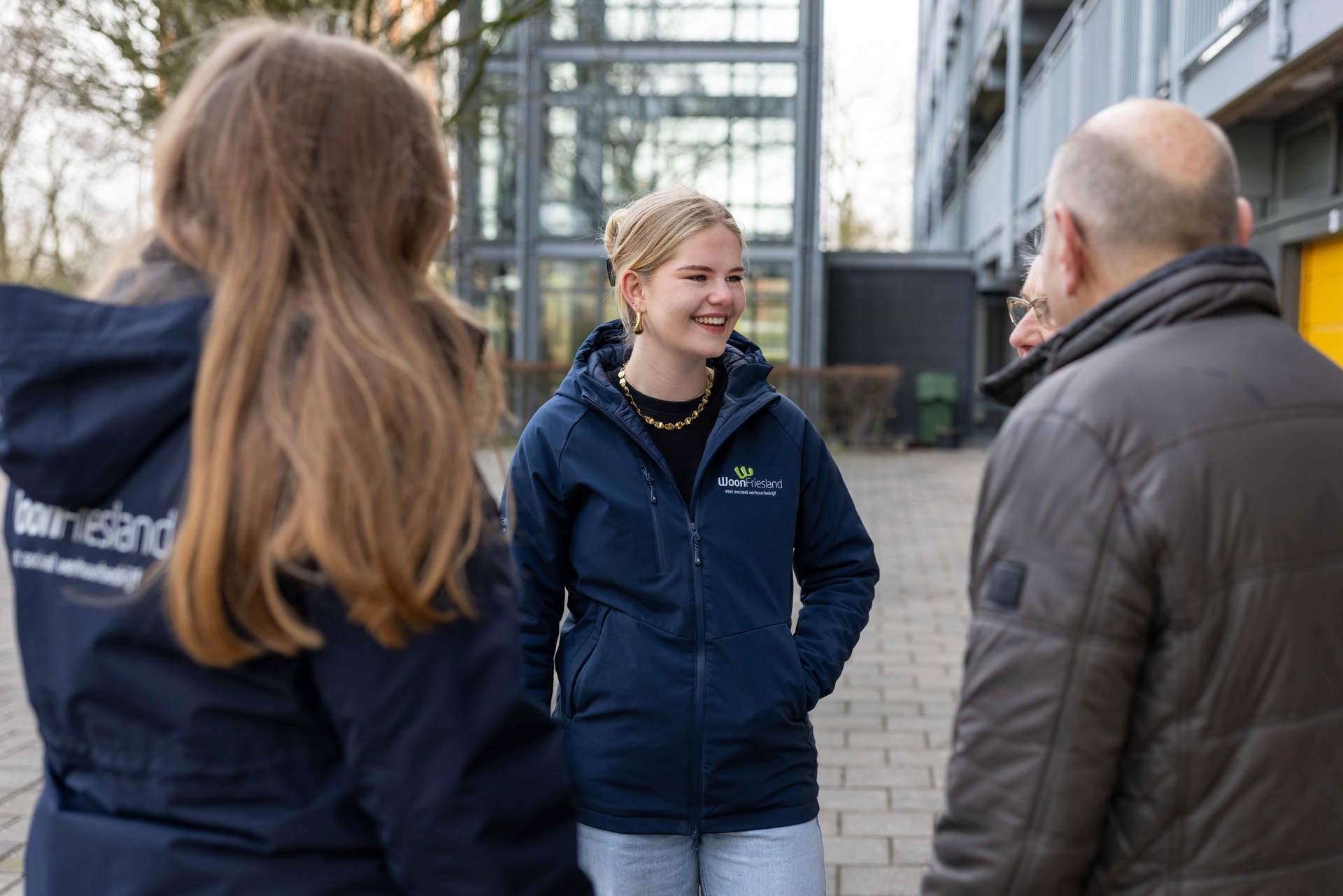 Eline tijdens haar werk